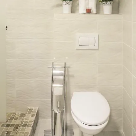 Victoria Duplex * בוקרשט