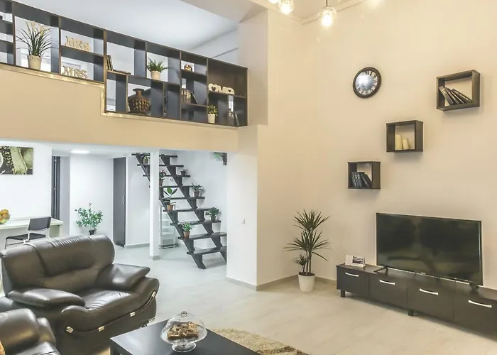 Victoria Duplex * בוקרשט